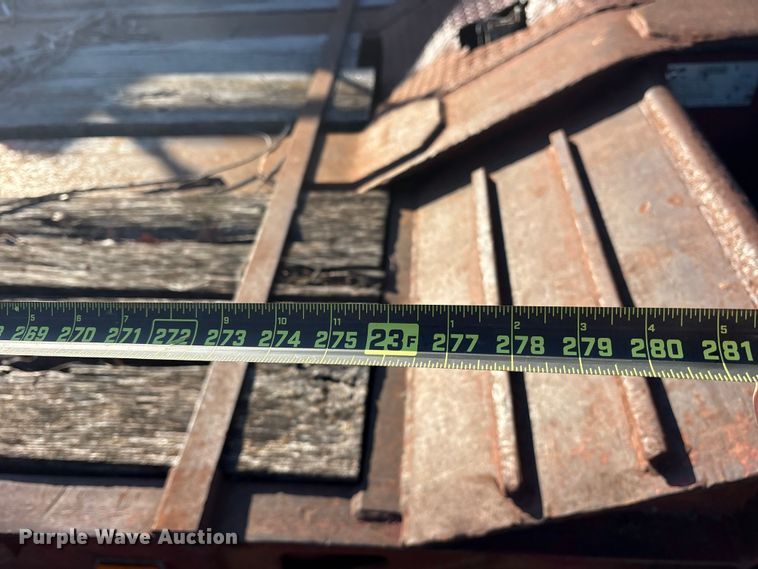 image for item ET7341 1991 Globe GTDG-35 BT Puma lowboy equipment trailer