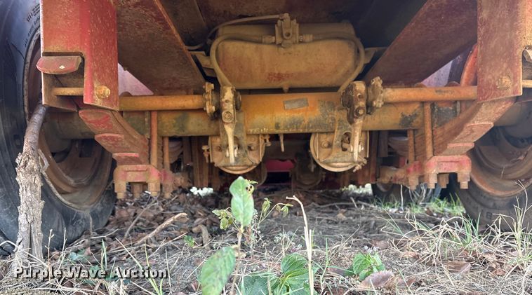 image for item ET7341 1991 Globe GTDG-35 BT Puma lowboy equipment trailer