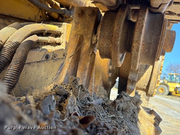 image for item ET7342 1987 Caterpillar D4H dozer