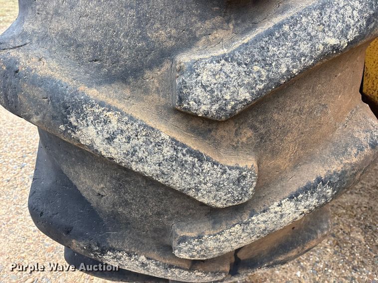 image for item ET7347 2014 Tigercat M726E mulcher