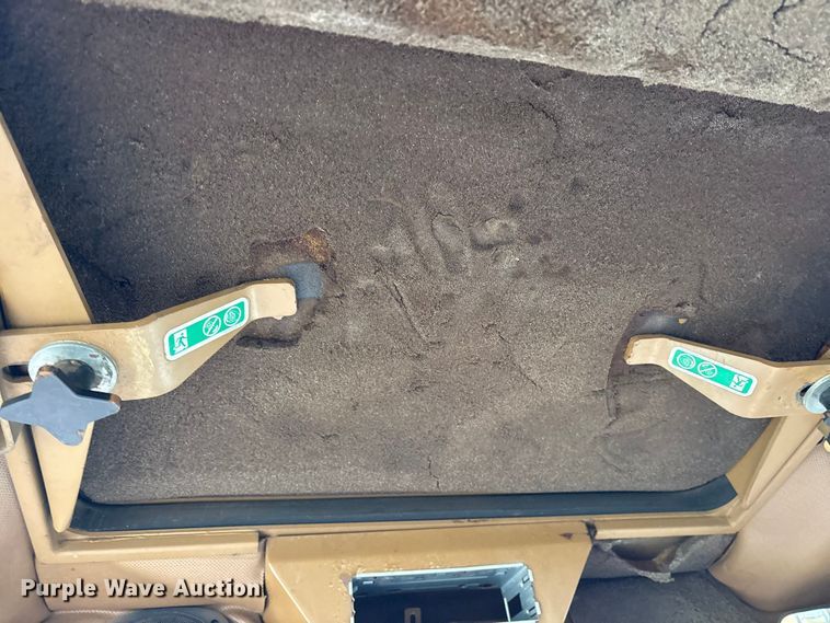 image for item ET7348 2010 Tigercat 480 tracked mulcher