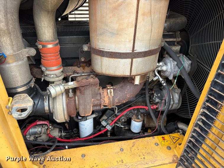 image for item ET7348 2010 Tigercat 480 tracked mulcher