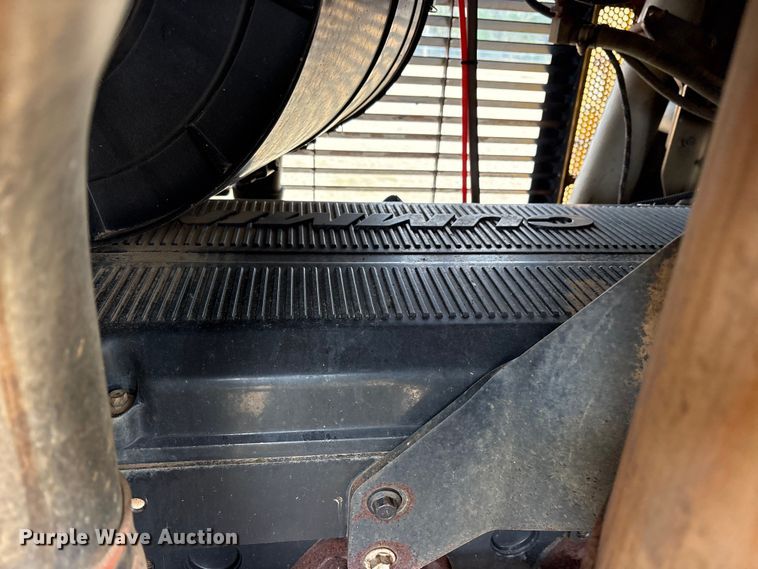 image for item ET7348 2010 Tigercat 480 tracked mulcher