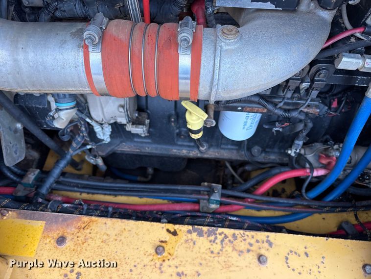 image for item ET7348 2010 Tigercat 480 tracked mulcher