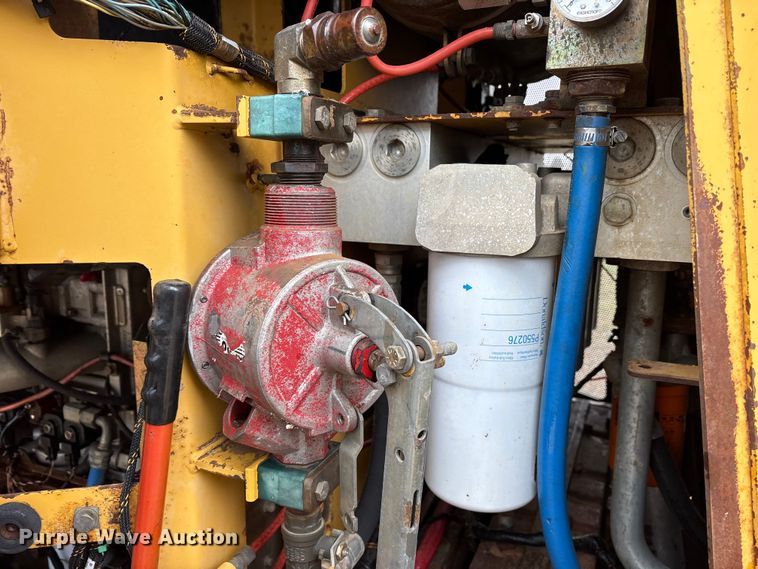 image for item ET7349 2010 Tigercat 480 tracked mulcher