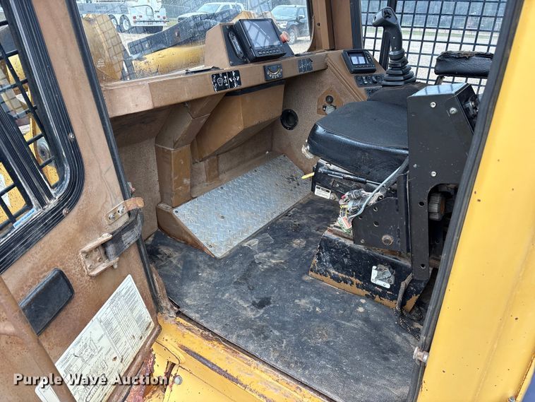 image for item ET7349 2010 Tigercat 480 tracked mulcher