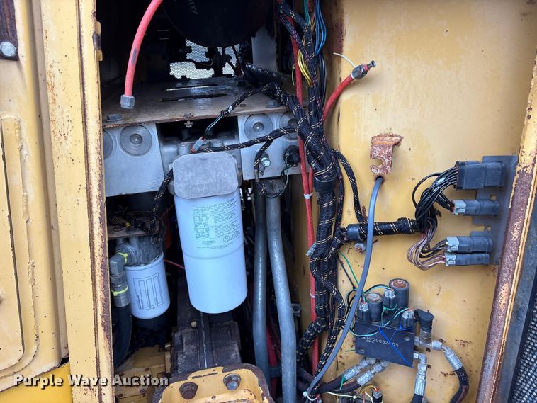 image for item ET7349 2010 Tigercat 480 tracked mulcher