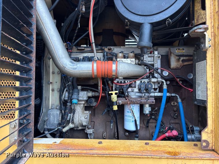 image for item ET7349 2010 Tigercat 480 tracked mulcher