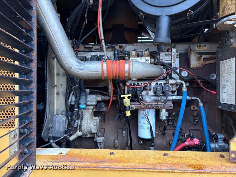 image for item ET7349 2010 Tigercat 480 tracked mulcher