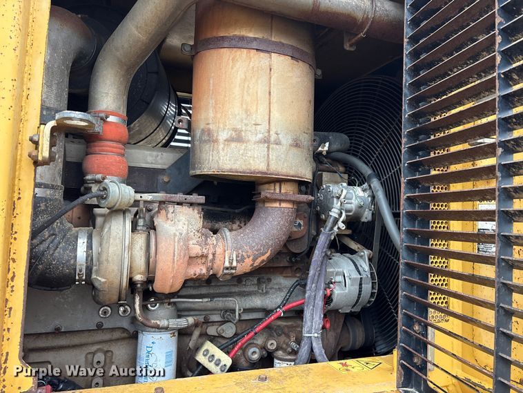 image for item ET7349 2010 Tigercat 480 tracked mulcher