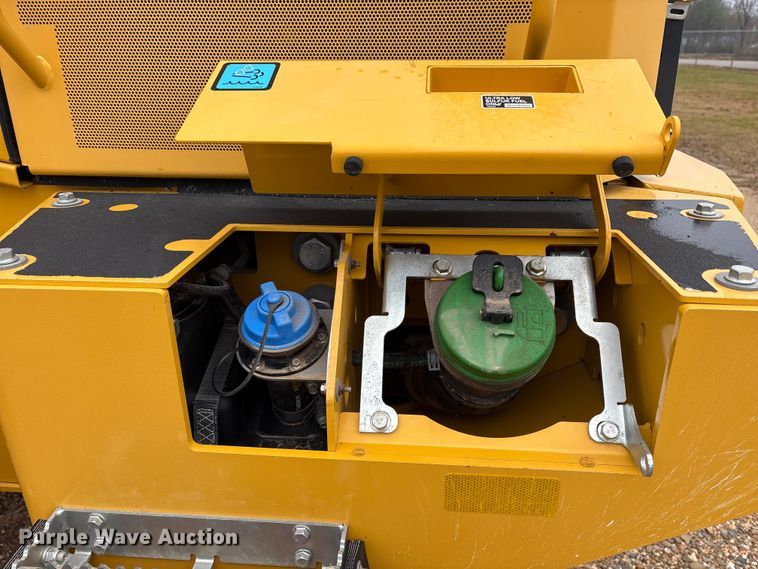 image for item ET7351 2021 John Deere 524P wheel loader