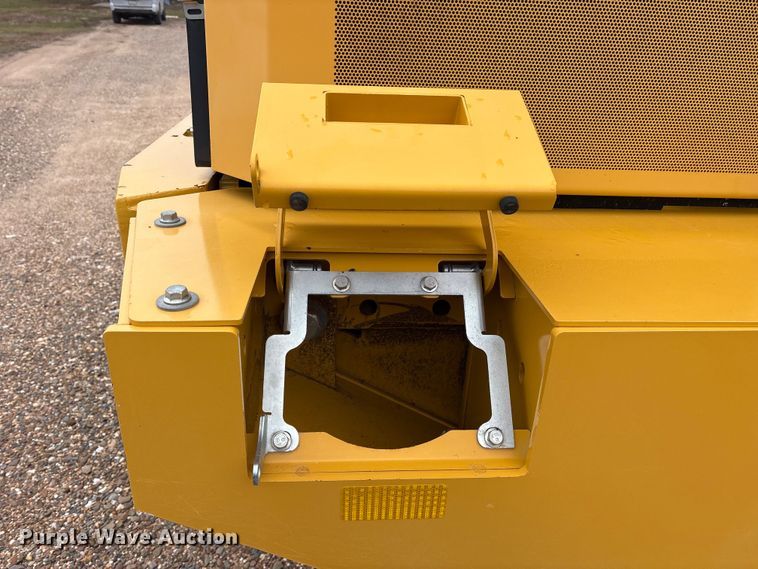 image for item ET7351 2021 John Deere 524P wheel loader