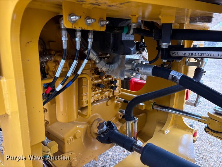 image for item ET7351 2021 John Deere 524P wheel loader