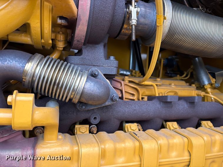 image for item ET7351 2021 John Deere 524P wheel loader