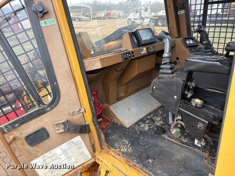 image for item ET7355 2011 Tigercat 480 tracked mulcher