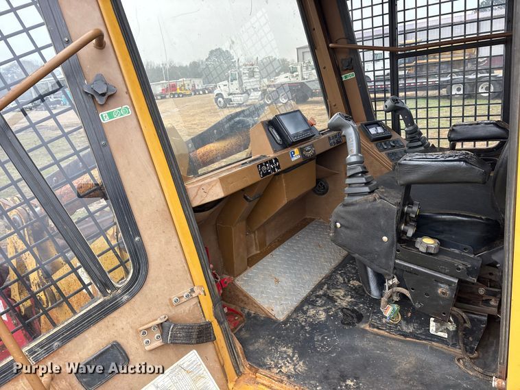 image for item ET7355 2011 Tigercat 480 tracked mulcher