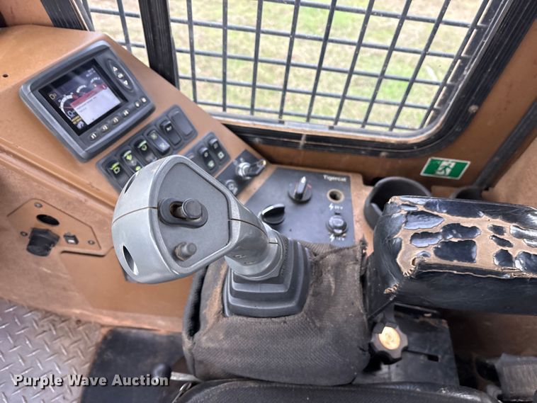 image for item ET7355 2011 Tigercat 480 tracked mulcher