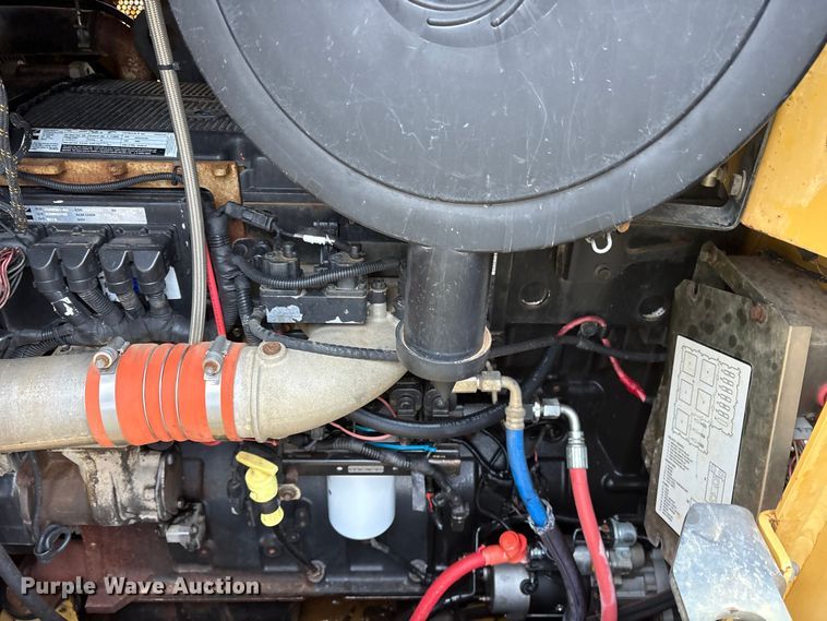 image for item ET7355 2011 Tigercat 480 tracked mulcher