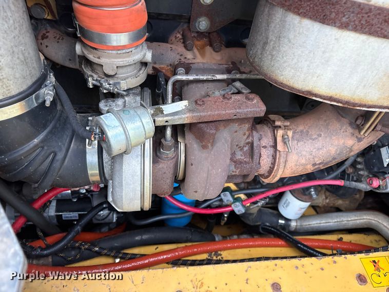 image for item ET7355 2011 Tigercat 480 tracked mulcher