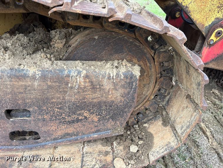 image for item ET7355 2011 Tigercat 480 tracked mulcher