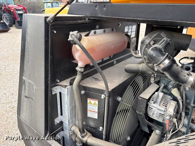 image for item ET7391 2022 Kaeser M55 PE air compressor