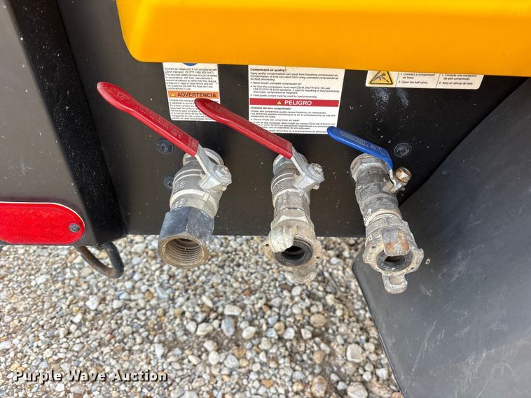 image for item ET7393 2022 Kaeser M55 PE Air compressor