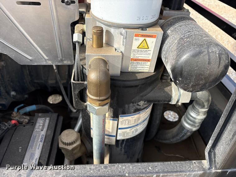 image for item ET7393 2022 Kaeser M55 PE Air compressor