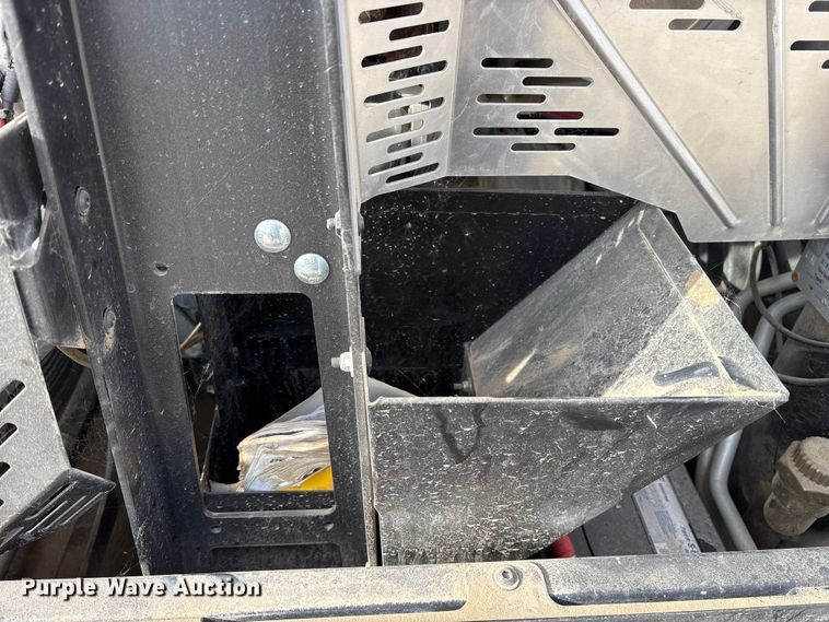 image for item ET7393 2022 Kaeser M55 PE Air compressor