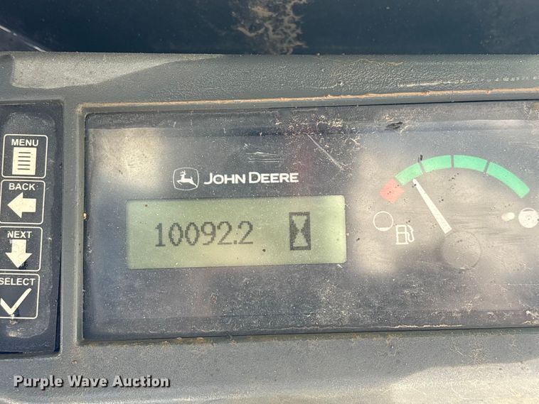 image for item ET7396 2014 John Deere 327E Skid steer