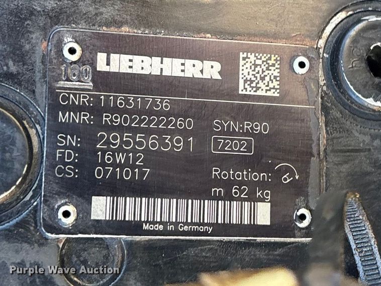 image for item ET7397 2017 John Deere 324K wheel loader