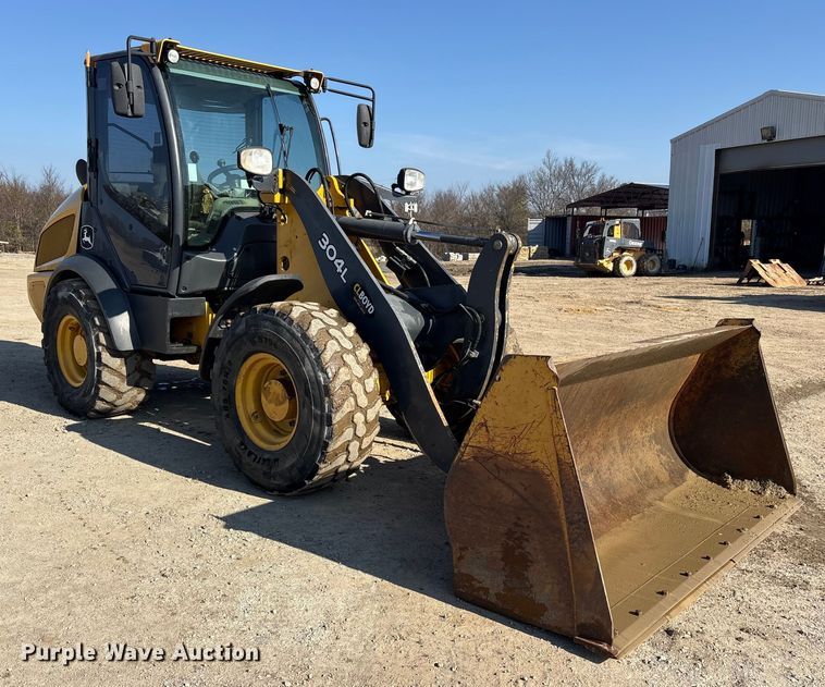 image for item ET7398 2019 John Deere 304L wheel loader