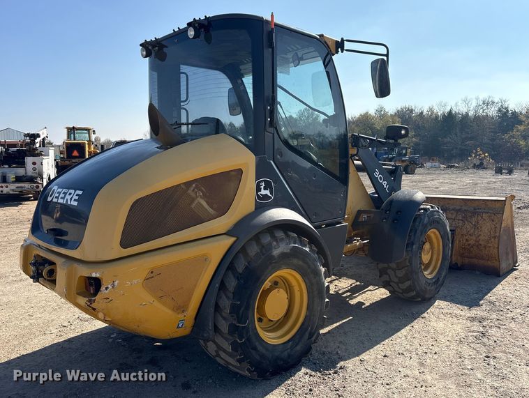 image for item ET7398 2019 John Deere 304L wheel loader