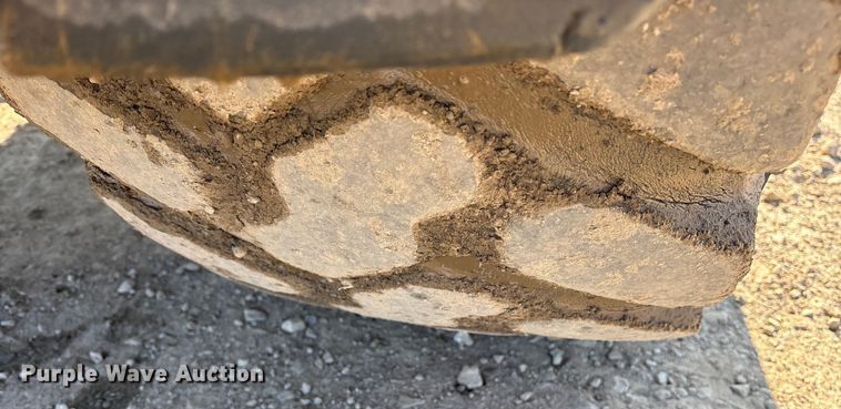 image for item ET7398 2019 John Deere 304L wheel loader