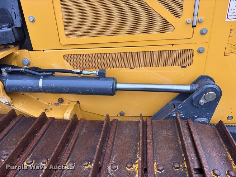image for item ET7399 2021 John Deere 450K LGP dozer