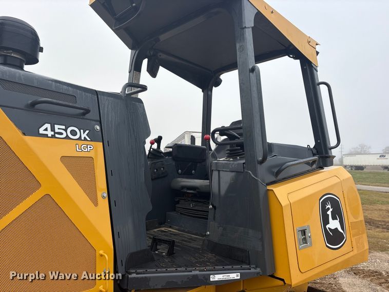 image for item ET7399 2021 John Deere 450K LGP dozer