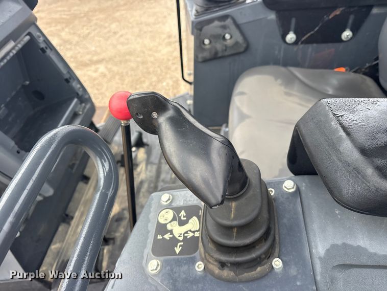 image for item ET7399 2021 John Deere 450K LGP dozer