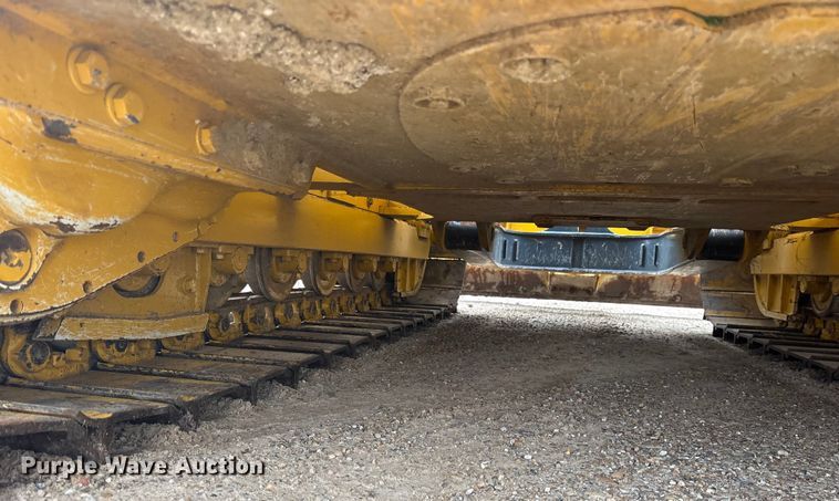 image for item ET7399 2021 John Deere 450K LGP dozer