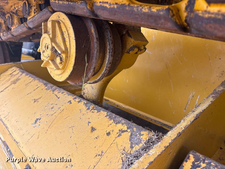 image for item ET7399 2021 John Deere 450K LGP dozer