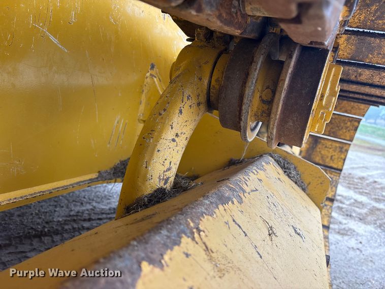 image for item ET7399 2021 John Deere 450K LGP dozer