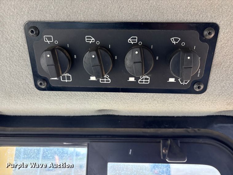 image for item ET7400 2018 Caterpillar D6T XW dozer