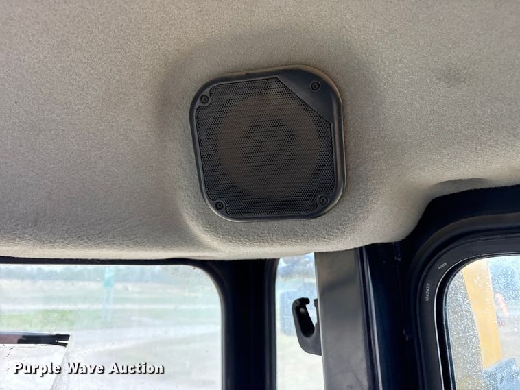 image for item ET7400 2018 Caterpillar D6T XW dozer