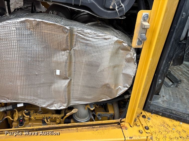 image for item ET7400 2018 Caterpillar D6T XW dozer