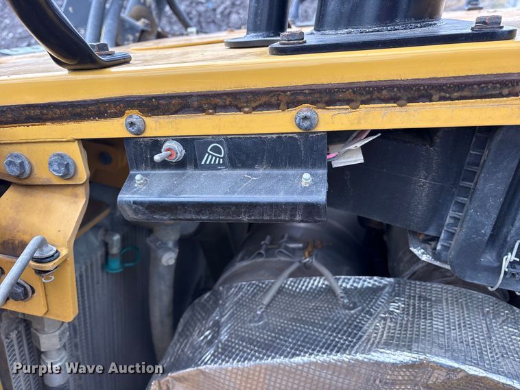 image for item ET7400 2018 Caterpillar D6T XW dozer