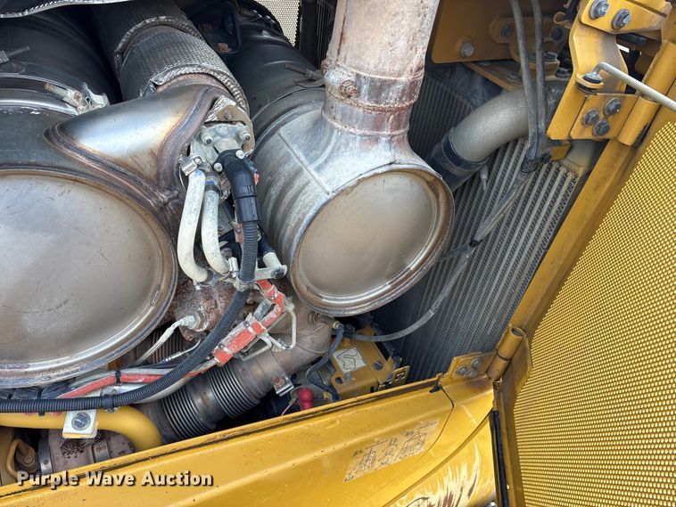 image for item ET7400 2018 Caterpillar D6T XW dozer