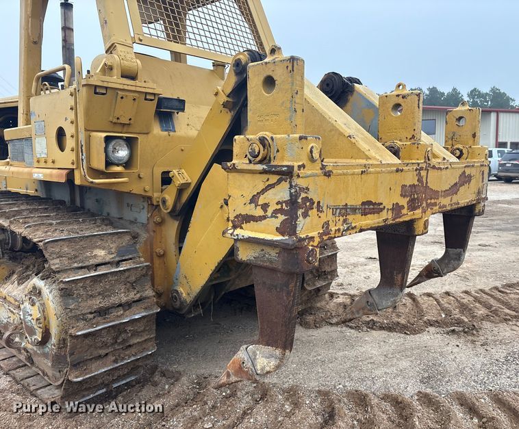 image for item ET7401 1989 Caterpillar D7G dozer