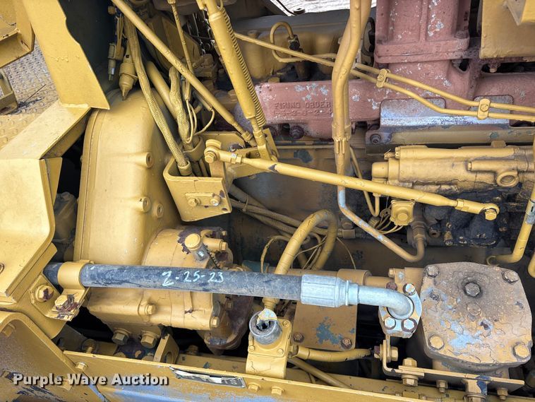 image for item ET7401 1989 Caterpillar D7G dozer