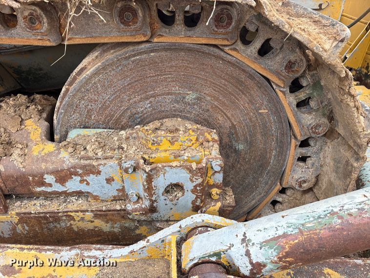 image for item ET7401 1989 Caterpillar D7G dozer