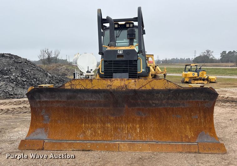 image for item ET7402 2016 Caterpillar D6K2 LGP dozer