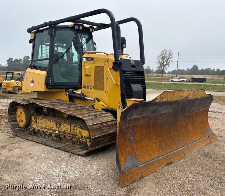 image for item ET7402 2016 Caterpillar D6K2 LGP dozer