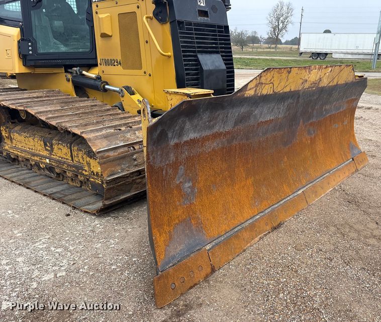 image for item ET7402 2016 Caterpillar D6K2 LGP dozer